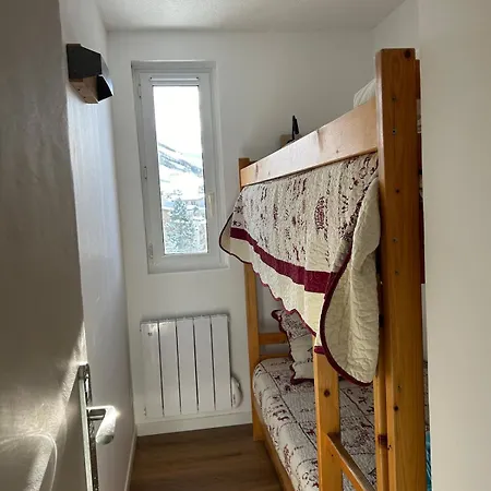 4 Person - 2 Bedrooms Apartment