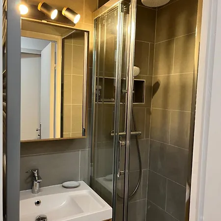 4 Person - 2 Bedrooms Apartment Les Deux Alpes